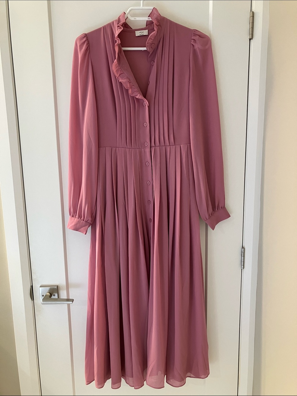 Elegant Rose Pink Pleated Long Sleeve Dress